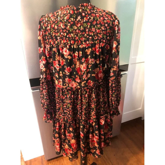 CE CE FLORAL DRESS XS SMOCKED LINED FLIRTY FLOW - Picture 7 of 11
